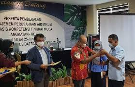 Semoga Ilmunya Dapat Diaplikasikan, Diklat Manajemen Tingkat Muda Berbasis Kompetensi DPD Perpamsi Sumbar Resmi Ditutup