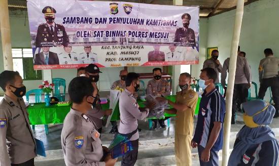 Binlu Kamtibmas dan Latih Linmas Dilakukan Kasat Binmas Polres Mesuji Bersama Personil