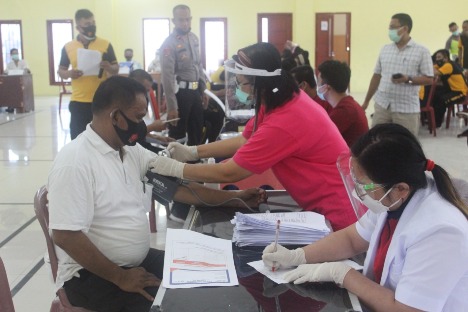 Vaksinasi di Polres Nias Selatan Pelaksanaannya Berjalan Baik