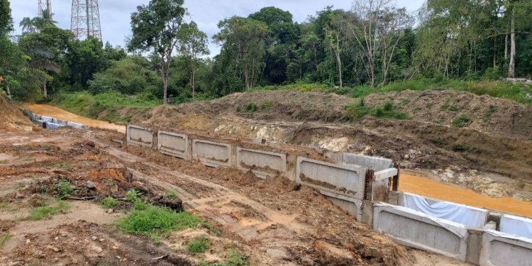 Waktu Pengerjaan Proyek Kolam Retensi Diperpanjang. Pemborong Tidak Konsisten, Manajemen Ambil Alih