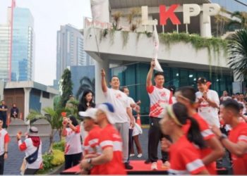 Meriahkan HUT RI ke 78, LKPP dan AKEN Gelar Lomba Fun Run