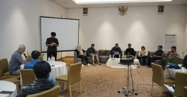 Ketua Harian Kompolnas Diskusi Tentang Kebebasan Pers